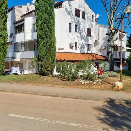 Апартаменты Apartman Mia Пореч
